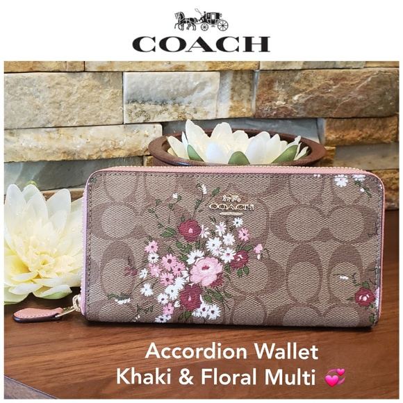 Coach Handbags - NEW Coach Signature Accordion Wallet